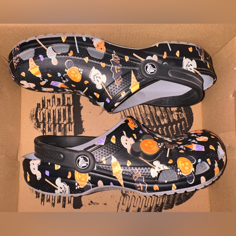 CROCS Mickey Halloween Classic Clog